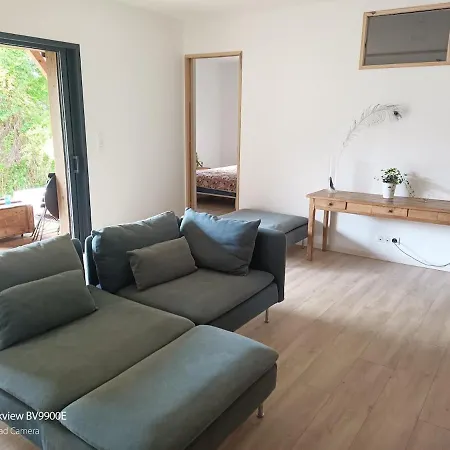 Maison Avec Riviere 马热斯克